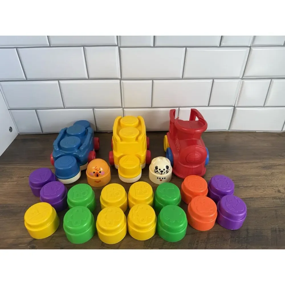 Vintage Fisher Price Stack 'n Build Choo Choo Train 1997 Children’s Toys 6-36 mo